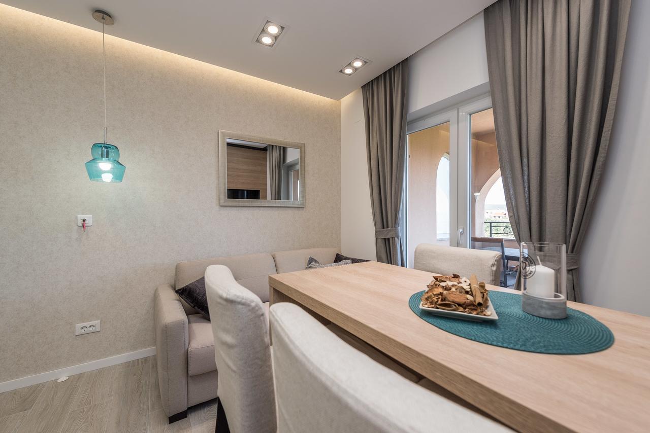 Luxury Apartments Garden Sukošan Exterior foto