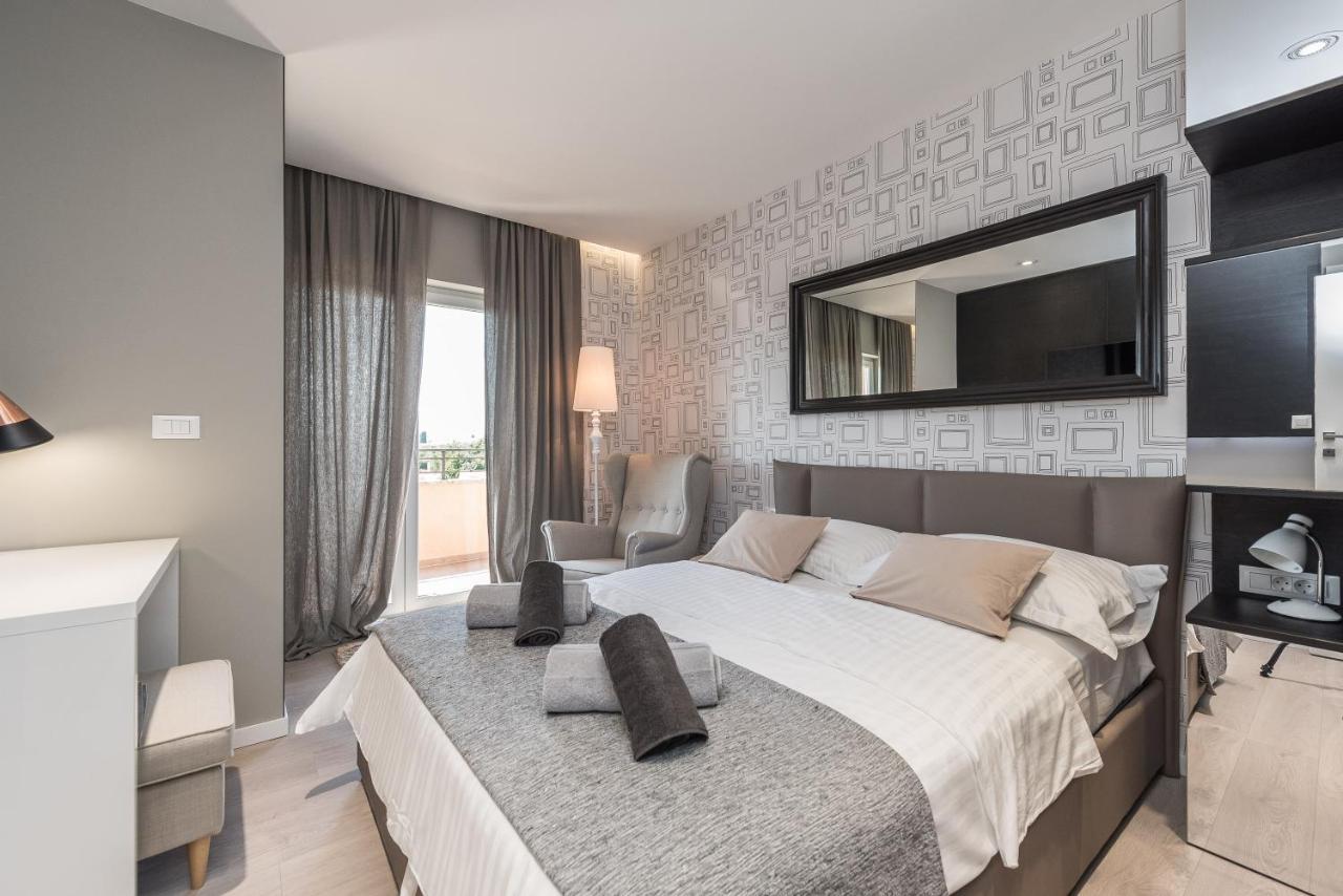Luxury Apartments Garden Sukošan Exterior foto