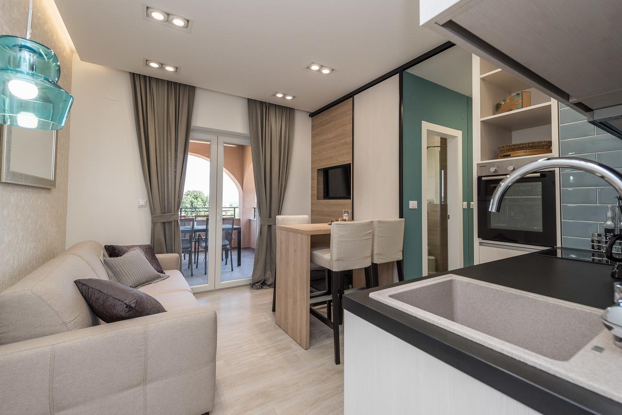 Luxury Apartments Garden Sukošan Exterior foto